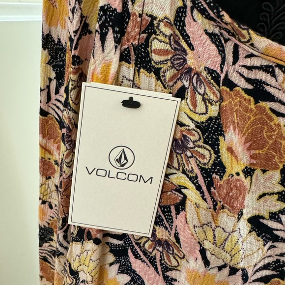 Volcom floral sundress. Size medium - Picture 5 of 6